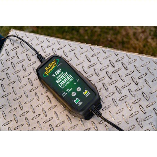 Battery Tender 022 - 0186G - DL - WH Battery Charger Charging/Maintaining, Auto, For AGM/Lead Acid/Wet Cell, Float - KVM Tools Inc.KV10W832