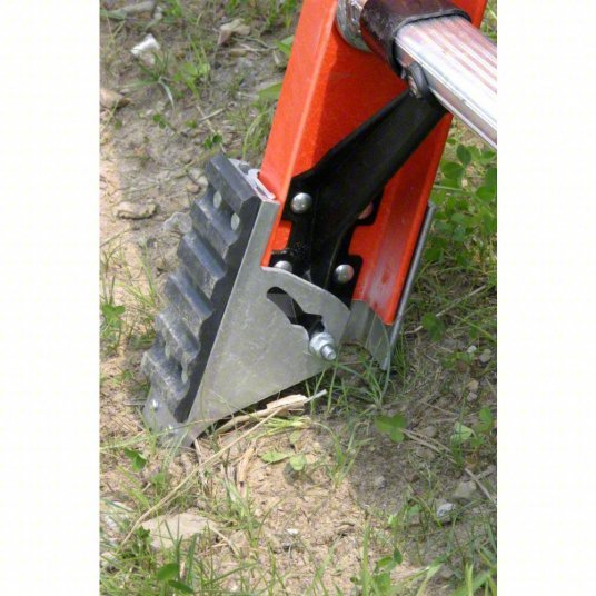 Werner D6224-2 Extension Ladder 24 ft Industry Ladder Size, 21 ft Extended Ladder Ht, D-Rung, 52 lb Net Wt - KVM Tools Inc.KV3W139