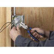 Klein J2000 - 9NE Linemans Plier Flat, 9 1/2 in Overall Lg, 1 5/8 in Jaw Lg, 1 1/4 in Jaw Wd, 5/8 in Jaw Thick, Steel - KVM Tools Inc.KV3LY16