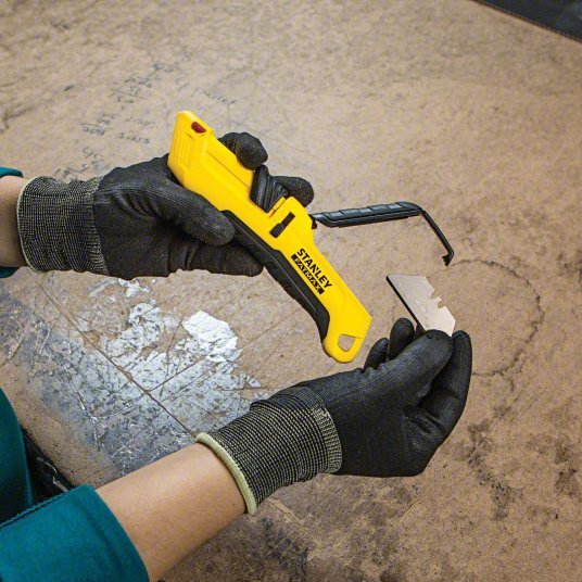Stanley FMHT10365 Safety Knife 7 in Overall Lg, Textured, 1 3/4 in Overall Wd, Plastic, Black/Yellow - KVM Tools Inc.KV458J74