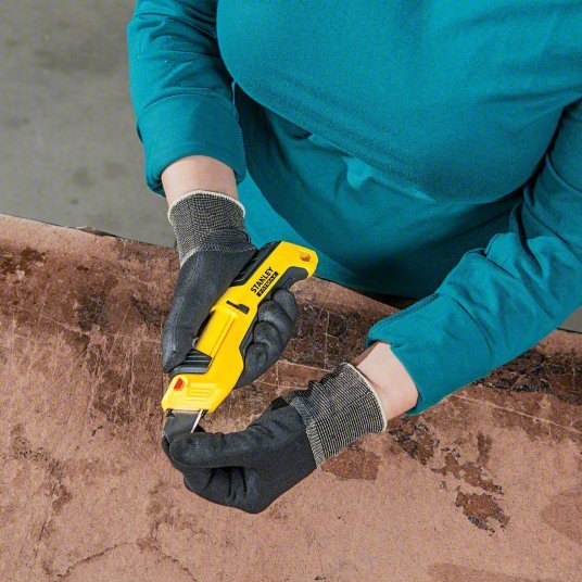 Stanley FMHT10365 Safety Knife 7 in Overall Lg, Textured, 1 3/4 in Overall Wd, Plastic, Black/Yellow - KVM Tools Inc.KV458J74