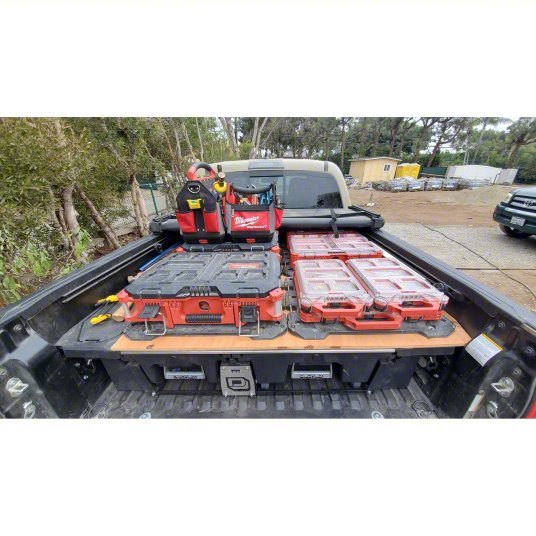 Milwaukee 48 - 22 - 8430 PACKOUT Tool Case 19 3/4 in Wd, 15 1/2 in Dp, 4 5/8 in Ht, Plastic, 10 Compartments, Red - KVM Tools Inc.KV488A59