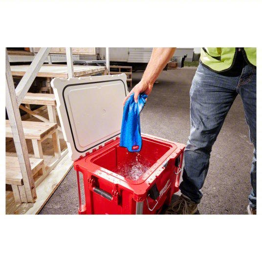 Milwaukee 48 - 73 - 4541 Cooling Towel Blue, Universal, Microfiber - KVM Tools Inc.KV817GH3