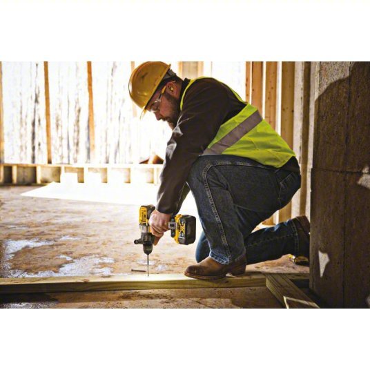 DeWalt DCD997CP2BT Cordless Hammer Drill Kit 20V, Premium, 1/2 in Chuck, Keyless, 1/2 in Concrete Capacity - KVM Tools Inc.KV56JT46