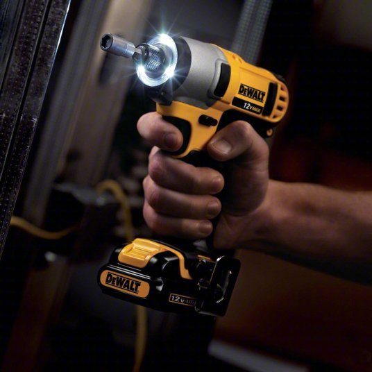 DeWalt DCF815S2 Impact Driver 950 in - lb Max. Torque, 2,450 RPM Free Speed, 3,400 Impacts per Minute, (2) 1.3 Ah - KVM Tools Inc.KV6CXN4
