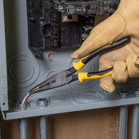 Klein D203 - 8N Needle Nose Plier 1 1/4 in Max Jaw Opening, 8 1/2 in Overall Lg, 2 3/8 in Jaw Lg, 1/8 in Tip Wd - KVM Tools Inc.KV4A863