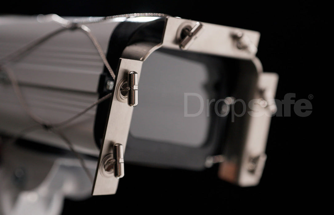 Dropsafe 8500945 Net with Trisafe™ Carabiner and Flange Plate for CCTV, SWL 20 kg / 44 lbs