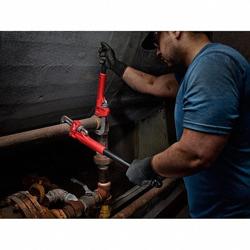 Milwaukee 48-22-7314 24 in L 2 1/2 in Cap. Alloy Steel Straight Pipe Wrench - KVM Tools Inc.KV52XH90